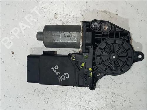 Rudehejsemotor forskærm venstre VW GOLF IV (1J1) 1.4 16V | BP23911527E21 