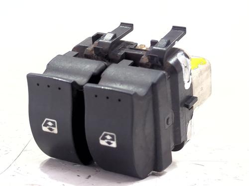 Used Left front window switch Left front window switch RENAULT SCÉNIC II (JM0/1_) 1.5 dCi (JM1E, JM16) (106 hp) 40041306 40041306