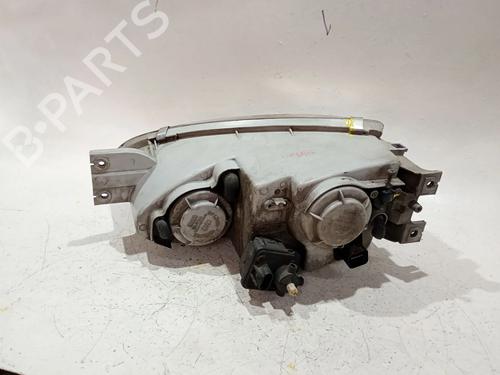 Right headlight HYUNDAI COUPE I (RD) 2.0 16V | BP26948598C29 