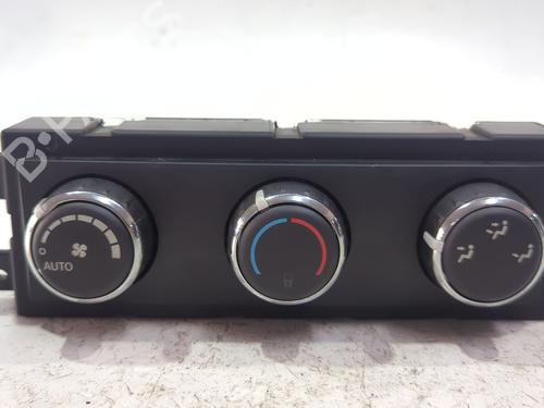Used Climate control Climate control 39048754 39048754
