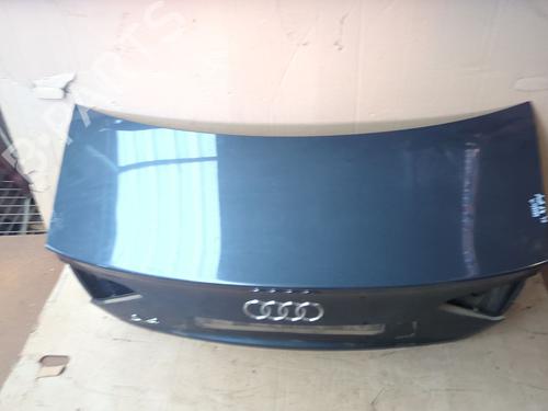 tailgate-audi-a4-b8-8k2-2007-2008-2009-2010-2011-2012-2013-2014-2015-2016-2017-39430625 main image