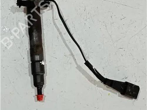 Used Injector SEAT LEON (1P1) 2.0 TDI 16V (140 hp) 23921562