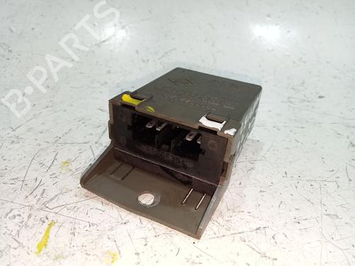 Used Electronic module Electronic module RENAULT LAGUNA I (B56_, 556_) 2.2 D (B56F/2) (83 hp) 36499868 36499868