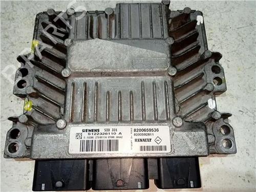 Elektronische module RENAULT MEGANE II Saloon (LM0/1_) 1.5 dCi (LM1E) (106 hp) 23930342