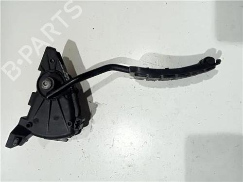 Used Pedal NISSAN INTERSTAR Van (X70) dCi 150 (145 hp) 23931258