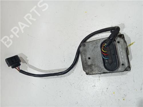 Module xenonverlichting BMW 3 (E46) 323 i (170 hp) 23932182