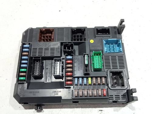 Used Fuse box PEUGEOT 208 I (CA_, CC_) 1.6 GTi (208 hp) 29329780