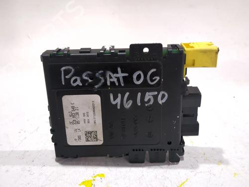 Used Electronic module VW PASSAT B6 Variant (3C5) 2.0 TDI 16V 4motion (140 hp) 23928238