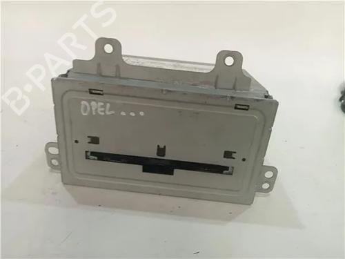 Used Radio OPEL INSIGNIA A Saloon (G09) 2.0 CDTI 4x4 (69) (160 hp) 23909216