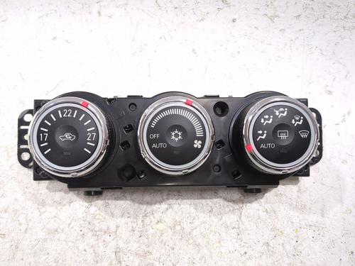 climate-control-mitsubishi-lancer-viii-cy_a-cz_a-2007-33161056 main image
