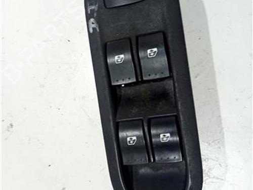 Used Switch RENAULT GRAND SCÉNIC II (JM0/1_) 1.9 dCi (JM0G, JM12, JM1G, JM2C) (120 hp) 23931804