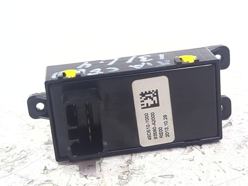 Left rear window switch KIA CEE'D (JD) 1.4 CRDi 90 | BP40228740I29 - Image 3