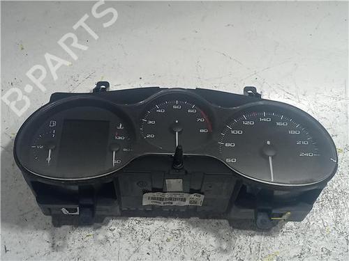 Used Instrument cluster SEAT LEON (1P1) 2.0 TDI 16V (140 hp) 23915866