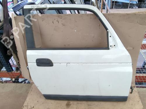 Used Right front door Right front door 39588349 39588349