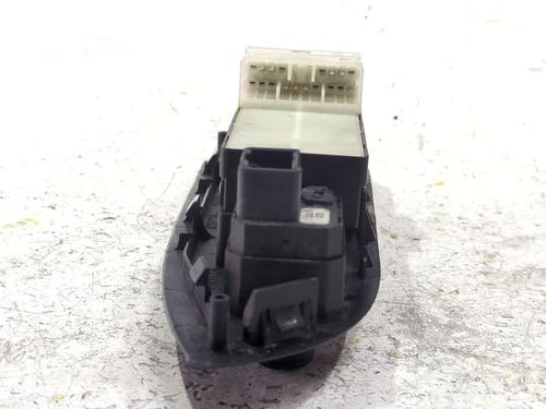 Left front window switch SUZUKI GRAND VITARA II (JT, TE, TD) 1.9 DDiS All-wheel Drive (JT419, TD44, JB419WD, JB419XD,... | BP39638182I27 - Image 6