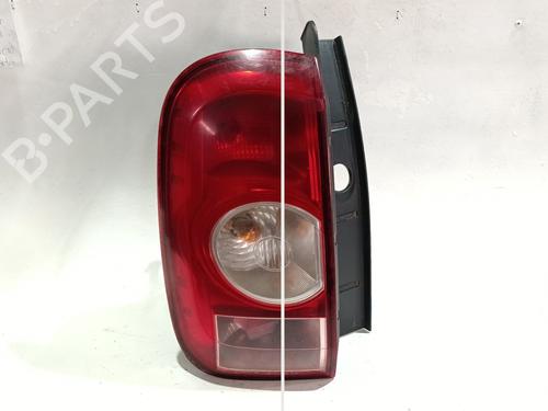 left-taillight-dacia-duster-hs_-2010-2011-2012-2013-2014-2015-2016-2017-2018-36911277 main image