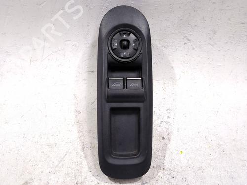 Used Left front window switch Left front window switch FORD MONDEO IV (BA7) 1.8 TDCi (125 hp) 33618841 33618841