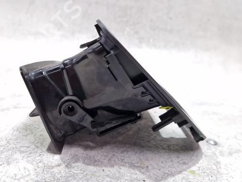 Air vent PEUGEOT 5008 (0U_, 0E_) 2.0 HDi 150 / BlueHDi 150 | BP29697968I21