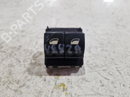 Venstre fortil elrude kontakt Venstre fortil elrude kontakt CITROËN C3 III (SX) 1.2 PURETECH 82 (82 hp) 36014283 36014283