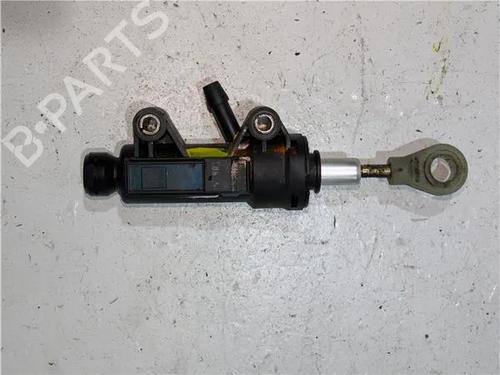Used Clutch slave cylinder BMW 3 (E46) 323 i (170 hp) 23924815
