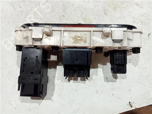 Climate control FORD MONDEO III Saloon (B4Y) 2.0 16V DI / TDDi / TDCi | BP23929705I5 