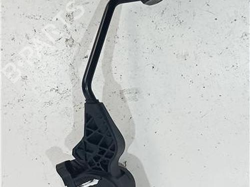 Used Pedal Pedal PEUGEOT PARTNER Box Body/MPV 1.6 HDi 16V 4x4 (90 hp) 39588234 39588234
