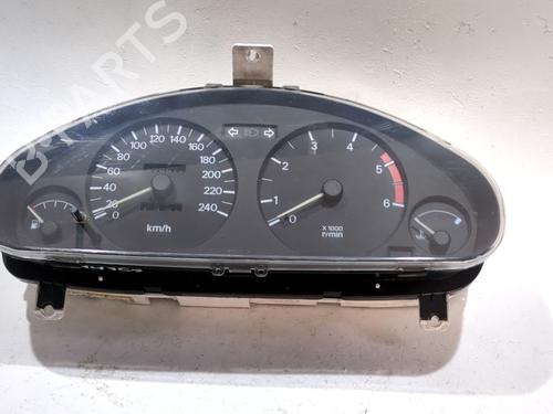 Used Instrument cluster MITSUBISHI CARISMA (DA_) 1.9 TD (DA4A) (90 hp) 26022189