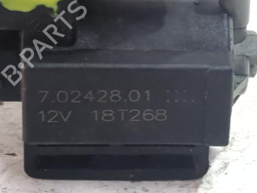 Electronic sensor LAND ROVER DISCOVERY V (L462) 2.0 Sd4 4x4 | BP39049602M84 - Image 7