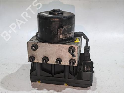 Used ABS pump VW GOLF IV (1J1) 1.4 16V (75 hp) 23924634