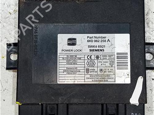 Used Comfort control module SEAT IBIZA II (6K1) 1.4 i 16V (101 hp) 23924116