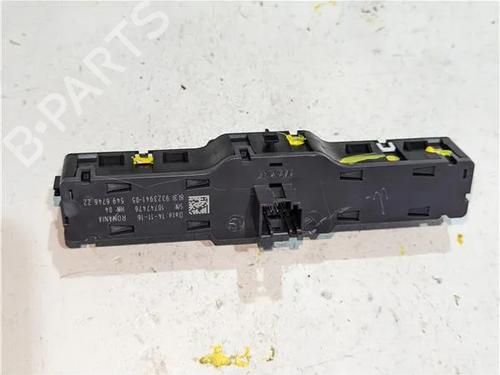 Switch BMW 2 Gran Tourer (F46) 220 d xDrive | BP23924967I30 