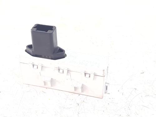 Used Electronic module Electronic module RENAULT LAGUNA III Grandtour (KT0/1) 2.0 dCi (KT07, KT0J, KT14, KT1A, KT1S) (131 hp) 40228552 40228552