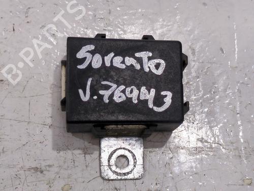electronic-module-kia-sorento-i-jc-2002-2003-2004-2005-2006-2007-2008-2009-2010-2011-32282829 main image