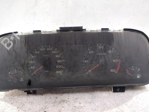 Kombiinstrument Kombiinstrument PEUGEOT 306 Break (7E, N3, N5) 1.9 TD (90 hp) 39648226 39648226