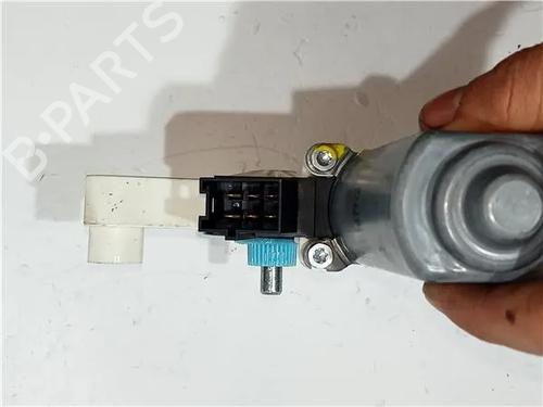 Right front window motor MERCEDES-BENZ B-CLASS Sports Tourer (W245) B 160 (245.231) | BP23918497E20 