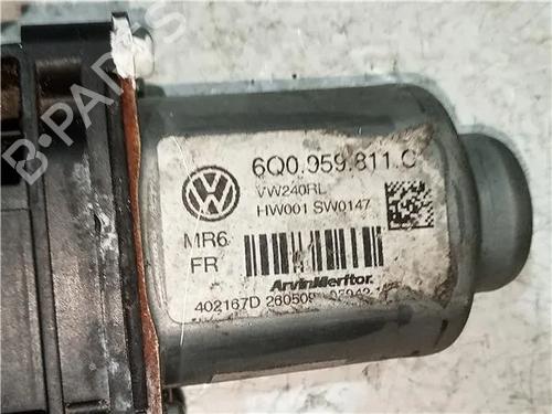 Rudehejsemotor bagstkærm venstre VW POLO IV (9N_, 9A_) 1.4 TDI | BP23913212E23