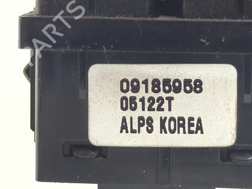 Left front window switch OPEL VECTRA C GTS (Z02) 1.9 CDTI (F68) | BP37088872I27 - Image 4