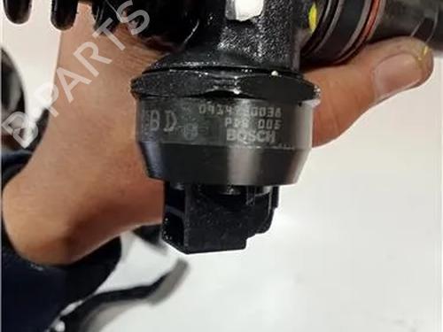 Injector VW GOLF IV (1J1) 1.4 16V | BP23931207M100