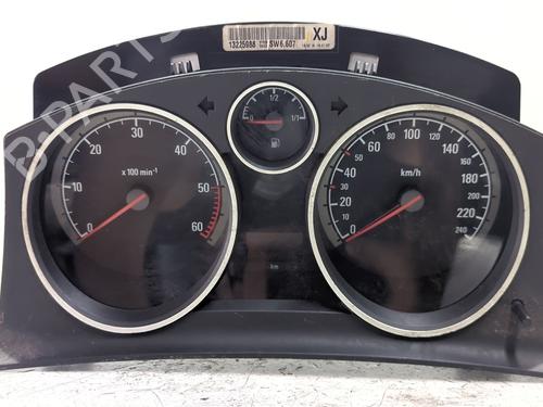 Used Instrument cluster Instrument cluster OPEL ZAFIRA / ZAFIRA FAMILY B (A05) 1.9 CDTI (M75) (120 hp) 40063036 40063036
