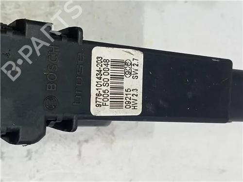Right front window motor VW GOLF IV (1J1) 1.4 16V | BP23912185E20