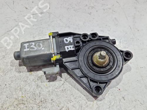 Moteur de lève-vitre avant gauche HYUNDAI i30 (FD) 1.6 (116 hp) 30962325