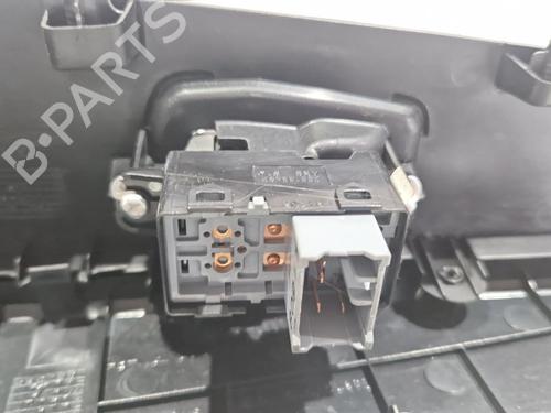 Right front window switch SSANGYONG TIVOLI 1.6 XDi 160 | BP33618813I26 - Image 3