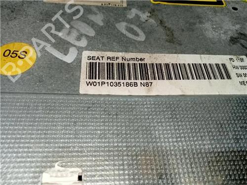Radio SEAT LEON (1P1) 2.0 TDI 16V | BP23909562E6 