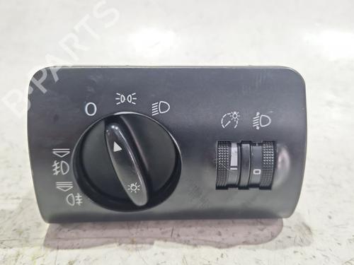 Interruttore luci Interruttore luci AUDI A6 C5 (4B2, 4B4) 2.5 TDI quattro (180 hp) 36531615 36531615
