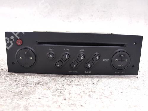 other-renault-megane-ii-saloon-lm01_-2003-34122707 main image
