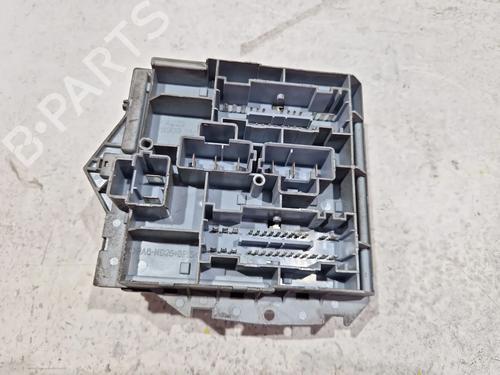 Fuse box FIAT STILO (192_) 1.9 JTD (192_XE1A) | BP29520094E1 