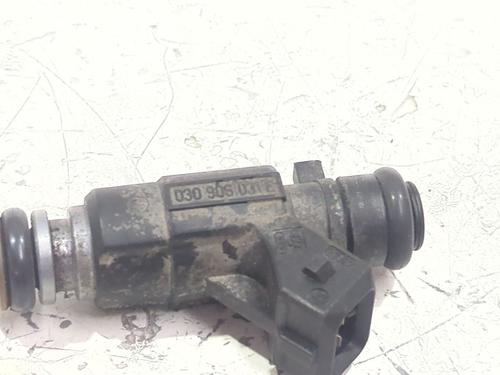 Used Injector Injector VW POLO III (6N1) 55 1.4 (55 hp) 40260235 40260235