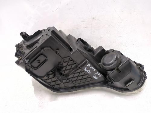 Left headlight SKODA YETI (5L) 2.0 TDI 4x4 | BP31183185C28 