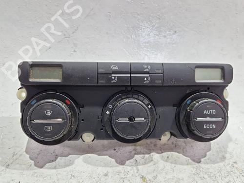 AC Styreenhet / Manøvreringsenhet SKODA OCTAVIA II (1Z3) 1.9 TDI (105 hp) 30936334