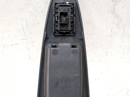 Right rear window switch FIAT CROMA (194_) 1.9 D Multijet (194AXB1B) | BP26975412I28